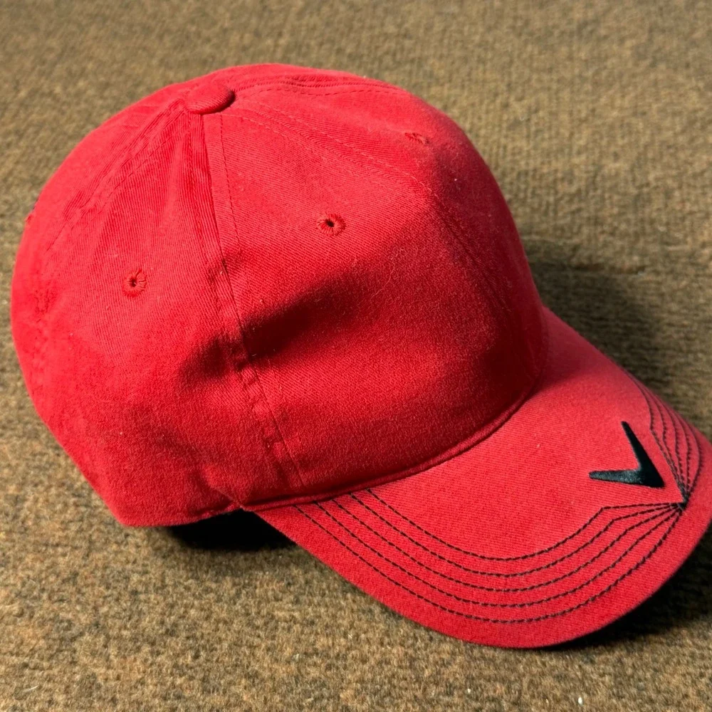 A+ Callaway C-Tech Mens Golf Hat Red Cotton Baseball Cap Chevron Logo Adjustable